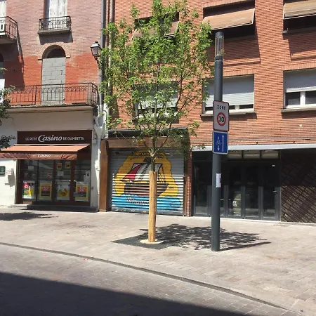 L'ecrin - Place Du Capitole Toulouse-parking Et Petit Dejeuner Inclus Apartment *