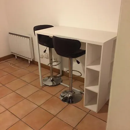 L'ecrin - Place Du Capitole Toulouse-parking Et Petit Dejeuner Inclus Apartment